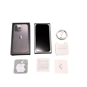 iPhone 13 Pro 256gb本体 付属品付 修復歴なし 即日発送