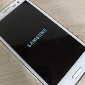 Samsung Galaxy SIII SC-06D 本体 ホワイト
