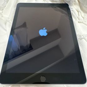 Apple iPad 第6世代 本体
