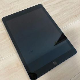 Apple iPad 第6世代 32GB 本体