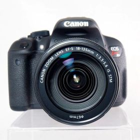 【中古】(キヤノン) Canon EOS Kiss X7i/18-135 IS STM