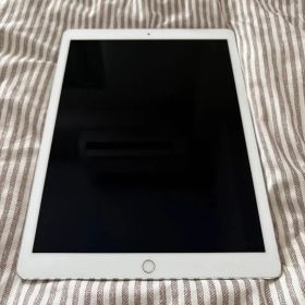 iPad Pro 12.9インチ (第２世代) 64GB シルバー