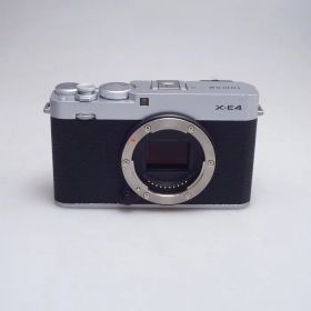 【中古】(フジフイルム) FUJIFILM X-E4 シルバー