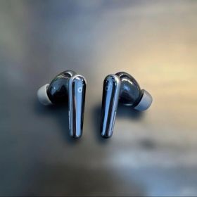 Anker Soundcore Liberty 5 ワイヤレスイヤホン 本体
