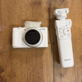 た*ま様 SONY VLOGCAM ZV-1F ホワイト 純正シューティンググリ