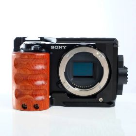 【中古】(ソニー) SONY VLOGCAM ZV-E10 B Overseas Models
