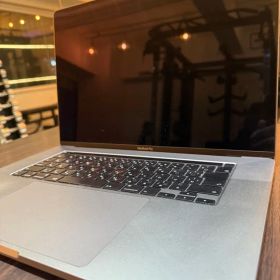MacBook Pro 16インチ2019 16GB/1TB ジャンク 箱あり