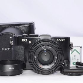 SONY Cyber-shot RX1 DSC-RX1 2430万画素 動作確認済み レザーケース・フィルター付