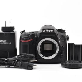 ★極上美品★《ショット数560回》ニコン Nikon D7100 ボディ★ YMA1746＃27