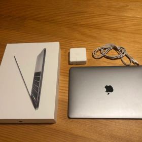 【箱・充電器付】MacBook Pro 13インチ 2017 Touch Bar