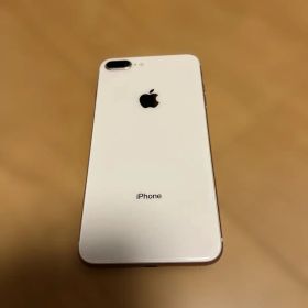 Apple iPhone 8 Plus 本体 ホワイト