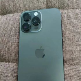★極美品★ iPhone 16 Pro Max 256GBブラックチタニウムT5