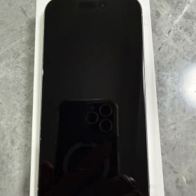 iPhone15Pro 256GB ホワイトチタニウム SIMフリー