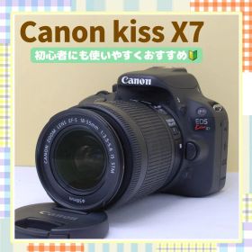 コンパクトで軽量✨ Canon EOS Kiss X7 一眼レフ 高画質 初心者
