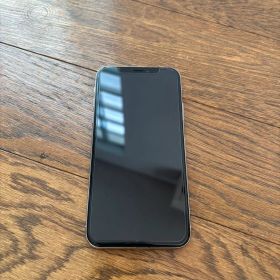 Apple iPhone X 本体 シルバー