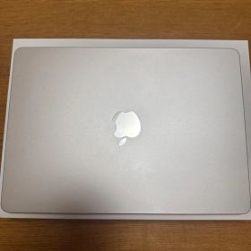 MacBook Air 13インチ、M4、2025
