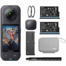 Insta360 CINSAAHA-X504 アクションカメラ「Insta360 X5」エッセンシャルキットEssentials Bundle[CINSAAHAX504] 返品種別B