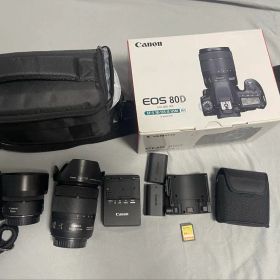 Canon EOS 80D EF-S 18-135 IS USM キット