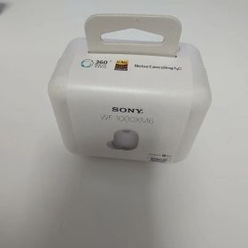 【美品】SONY WF-1000XM6ワイヤレスイヤホン 本体 プラチナシルバー