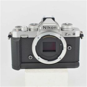 【中古】 (ニコン) Nikon Zfc（シルバー）【中古カメラ デジタル一眼】 ランク：AB