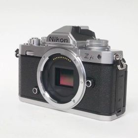 【中古】 (ニコン) Nikon Z FC ボデイ シルバー【中古カメラ デジタル一眼】 ランク：AB