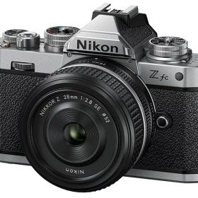 【9/30までポイント10倍】【送料無料】Nikon・ニコン Zfc 28mm f/2.8 Special Edition キット ミラーレスカメラ【転送不可】【unable to transfer】
