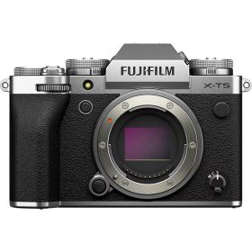 【ポイント10倍】 富士フイルム デジタル一眼カメラ FUJIFILM X-T5 ボディ [シルバー] [タイプ：ミラーレス 画素数：4020万画素(有効画素) 撮像素子：APS-C 23.5mm×15.7mm CMOS5HR 重量：476 g] 【P10倍】