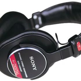 SONY 密閉型スタジオモニターヘッドホン MDR-CD900ST