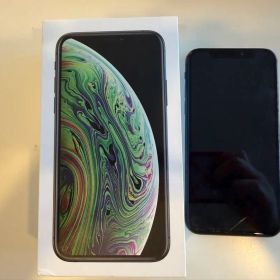 Apple iPhone XS 本体