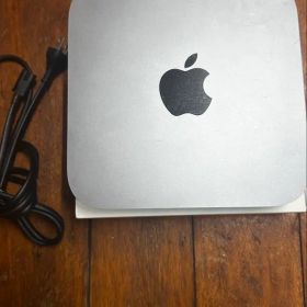 Apple Mac mini 2018 i7 32gbメモリ 256gb