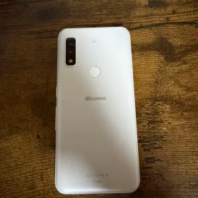 arrows F-51B ホワイト 64GB docomo 本体