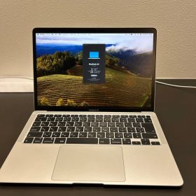 MacBook Air (M1, 2020) 本体