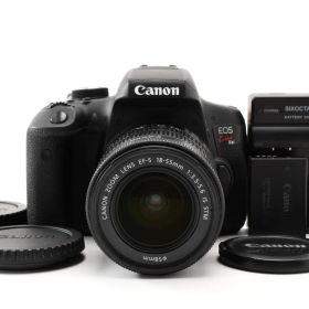 ★良品★ 《ショット数 6069回》 キヤノン CANON EOS Kiss X8i + EF-S 18-55mm F3.5-5.6 IS STM #2638