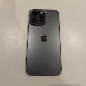 Apple iPhone 13 Pro 本体
