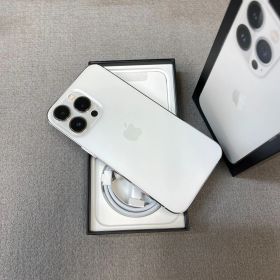 iPhone 13Pro 128GB シルバー 国内SIMフリー 送料