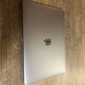 Apple MacBook Air Retina 13-inch 2018