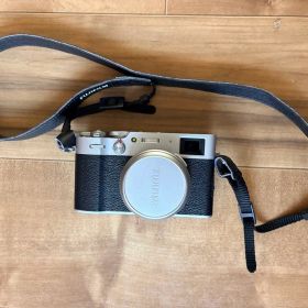 FUJIFILM X100V シルバー
