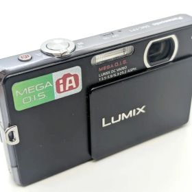 Panasonic LUMIX DMC-FP1 デジタルカメラ 動作品 美品