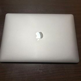Apple MacBook Pro 13インチ 2016 Touch Bar