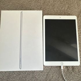 Apple iPad 第7世代 本体 シルバー