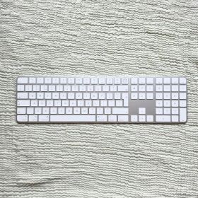 Apple マジックキーボード Touch ID (UK) Lightning