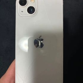 Apple iPhone 13 本体