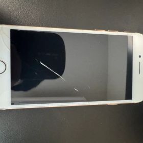 iPhone 8 64GB ゴールド SIMロック解除済み 本体 画面割れ
