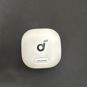 Anker Soundcore 4 Liberty NCワイヤレスイヤホン 本体