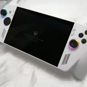 【中古】ASUS ROG Xbox Ally (2025) RC73YA-Z2A16G512 【Ryzen Z2 A 16G 512G WiFi】【ECセンター】保証期間１ヶ月【ランクA】