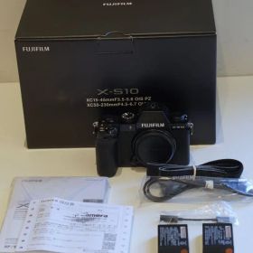 FUJIFILM X-S10 ボディ ミラーレス一眼