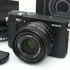 【中古】【良品】ソニー サイバーショット DSC-RX1RM3 CA01-R6584-3Y3 SONY フルサイズ デジカメ コンデジ 手ブレ補正 EVF 中古