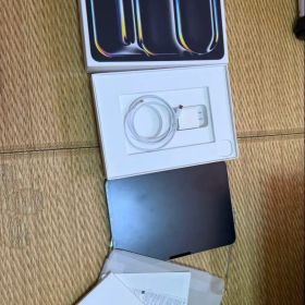 iPad Pro 11インチ M4 Wifiモデル シルバー 256G