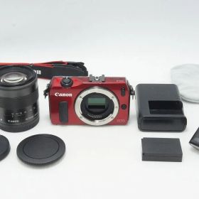美品 Canon キヤノン EOS M + EF-M 18-55mm IS STM レンズキット ミラーレス一眼カメラ レッド 90EX ストロボ付 260804s