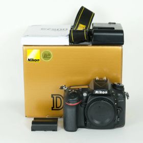 [良品 | シャッター数35,077回] Nikon D7200 | Nikon Fマウント